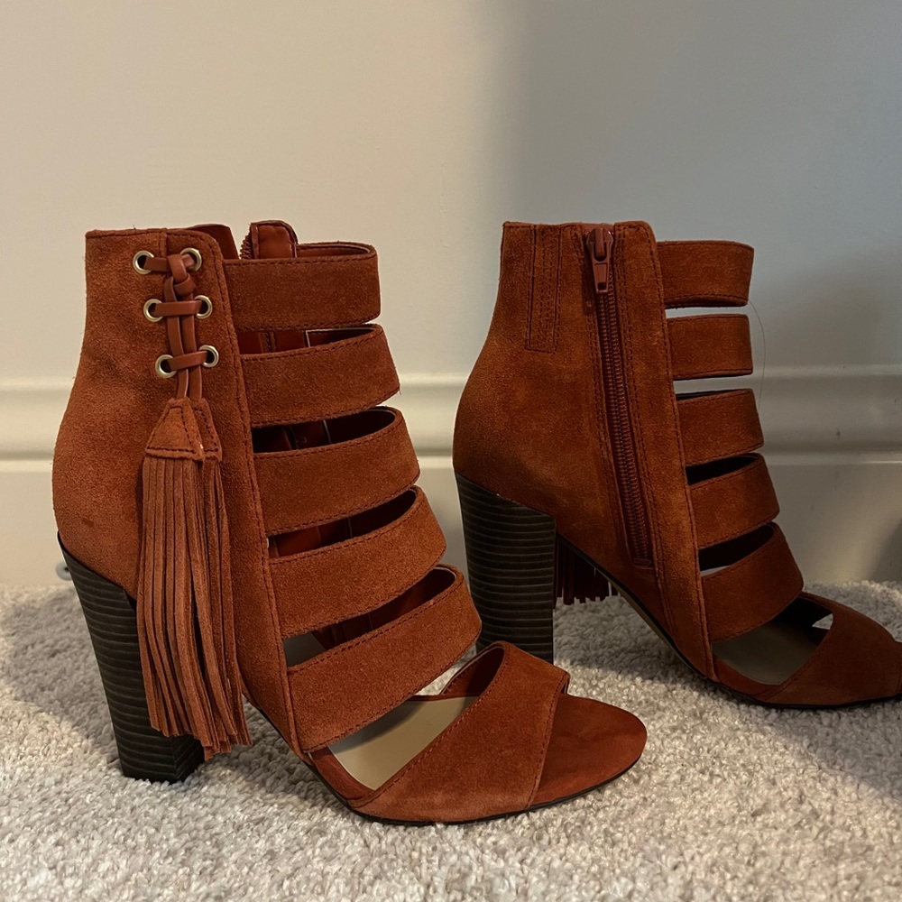 Guess bootie